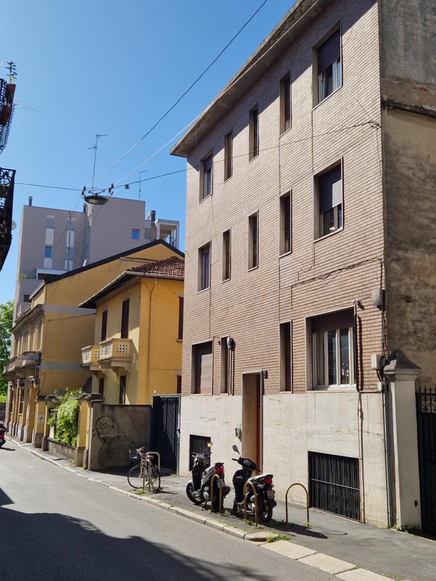 Studio Luna Apartments Milan Luaran gambar